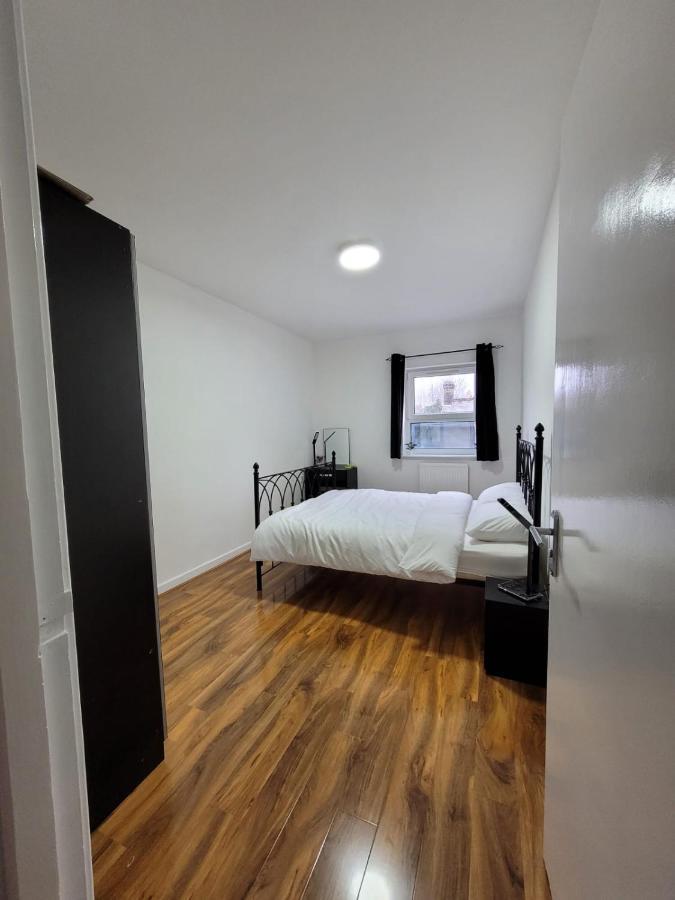 Stunning 1 Bedroom Apartment In London Exterior photo